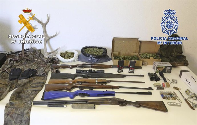 Armas intervenidas por la Guardia Civil