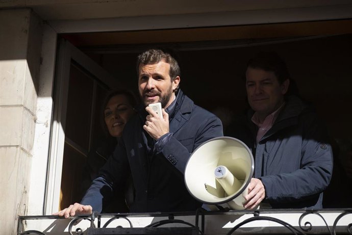 10N.- Casado llega a las urnas inquieto por cómo afectará el alza de Vox a la re