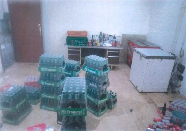 La Policía Local de Oviedo cierra una sala de fiestas ilegal