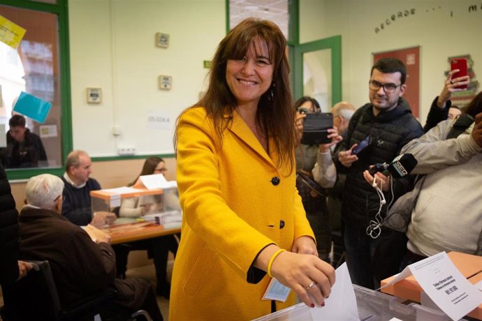 Laur Borrs (JxCat) acude a votar