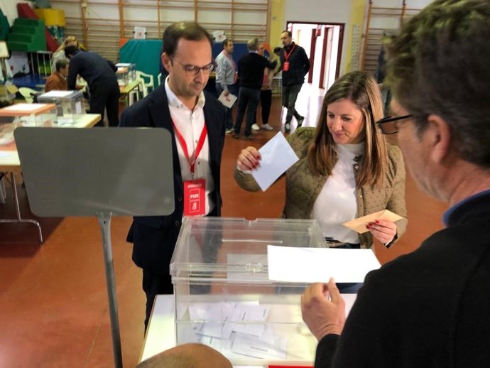 Irene García vota este 10N