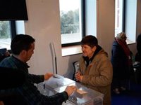 Illoro (UP) anima a acudir a votar "porque el derecho al voto se defiende como el resto de derechos, ejerciéndolo"