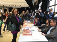 Colau demana votar especialment als progressistes "per aturar la ultradreta"