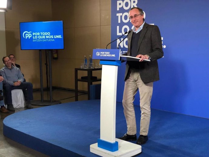 10N.-Alonso subraya que PP representa el voto "racional y útil" frente a quienes "gritan y enfrentan a los ciudadanos"