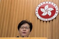 La jefa de Gobierno de Hong Kong advierte de que "la violencia no solucionará los problemas"