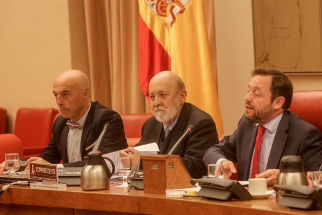 El presidente del Centro de Investigaciones Sociológicas (CIS) , José Félix Tezanos, durante una comparecencia en el Congreso