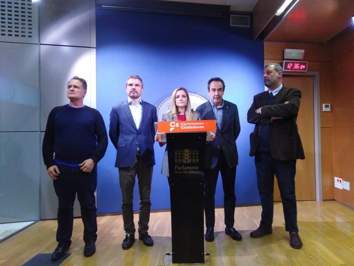 La portaveu adjunta de Cs en el Parlament de Balears, Patricia Guasp, compareix en roda de premsa.