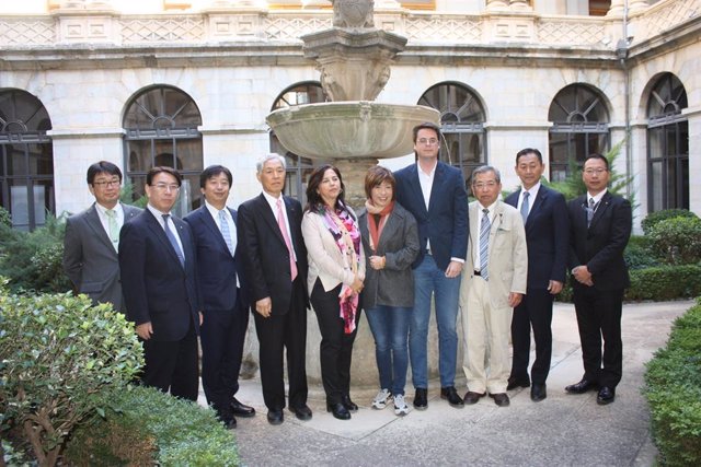 Visita de diputados japoneses a la Diputación de Jaén