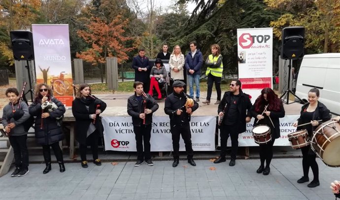 Celebración del Día mundial en recuerdo de víctimas de accidentes de tráfico en 2018 en Valladolid.