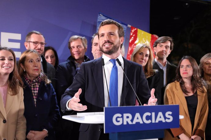 El president del PP i candidat del partit a la Presidncia del Govern espanyol, Pablo Casado durant  la intervenció en la nit electoral del 10N a la seu del PP a Madrid (Espanya), on el partit segueix els resultats de l'escrutini, 10 de novembre del 201