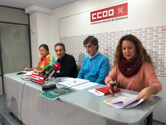 Arantxa Cossío, Carmelo Renedo, Javier Báscones y Conchi Sánchez, de CC.OO, valoran las cifras de los PGC para 2020 en materia de personal