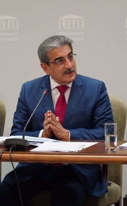 El consejero de Hacienda del Gobierno de Canarias, Román Rodríguez