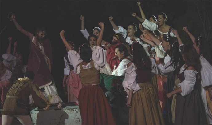 Una escena de la representación de 'Fuenteovejuna'.