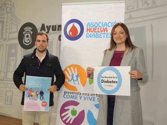 La concejala de Participación Ciudadana y Deportes, y responsable del área municipal de Salud, María Teresa Flores, presenta la programación para el Día Mundial de la Diabetes