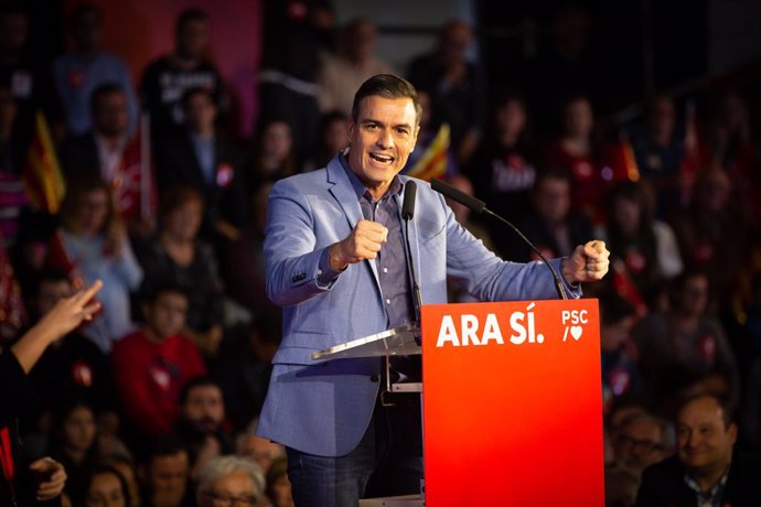 El president del Govern espanyol en funcions i candidat a la presidncia pel PSOE, Pedro Sánchez, durant l'acte de tancament de campanya a Barcelona (Espanya), 8 de novembre del 2019.