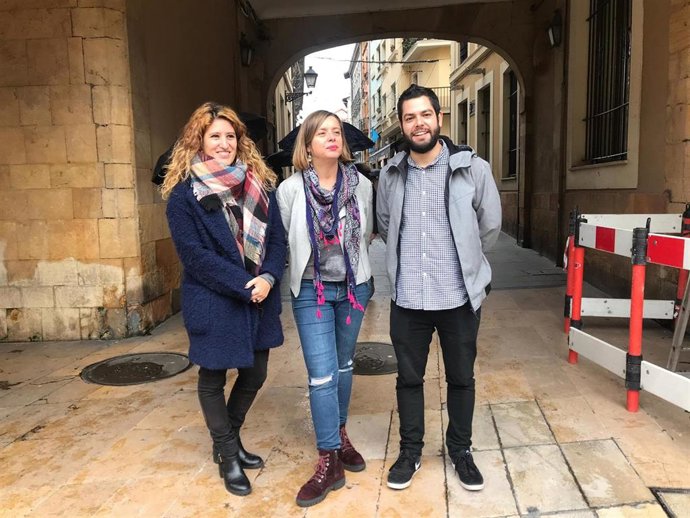 Anabel Santiago, Ana Taboada y Rubén Rosón.