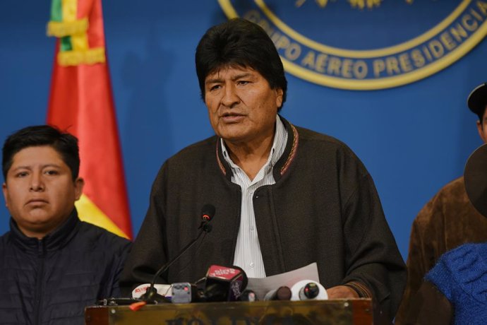 Bolivia.- El complicado "periplo" de Morales para abandonar Bolivia con destino 