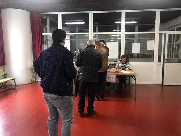 Los gallegos acuden a votar a las elecciones generales el 10 de noviembre de 2019