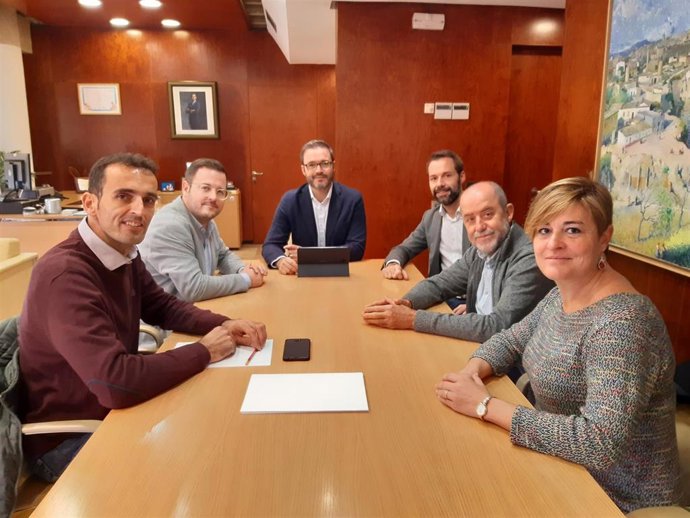 Reunión entre el Ayuntamiento de Palma y el de Marratxí para impulsar el área metropolitana.
