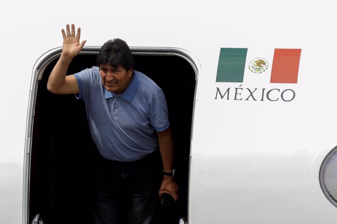 El ex presidente boliviano Evo Morales llega a México en calidad de asilado político