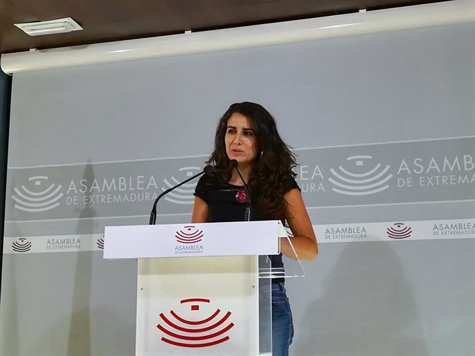 Imagen de archivo de Irene de Miguel en una rueda de prensa