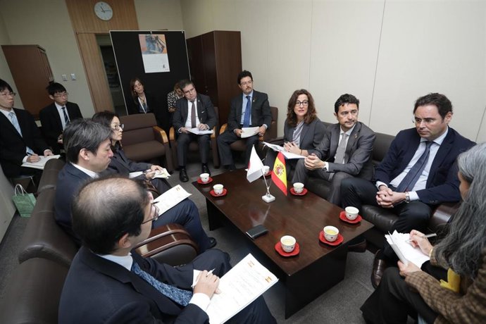 Conesa explica en Japón la estrategia de cruceros del Puerto de Barcelona