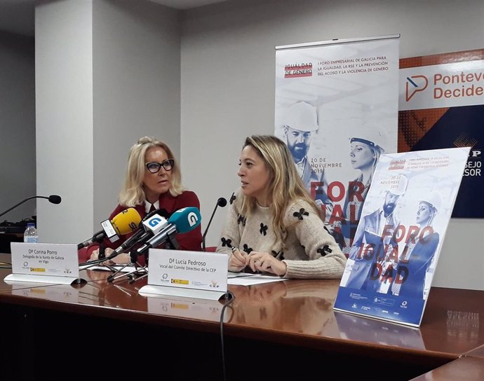 Corina Porro e Patricia Pedroso na presentación deste mércores.