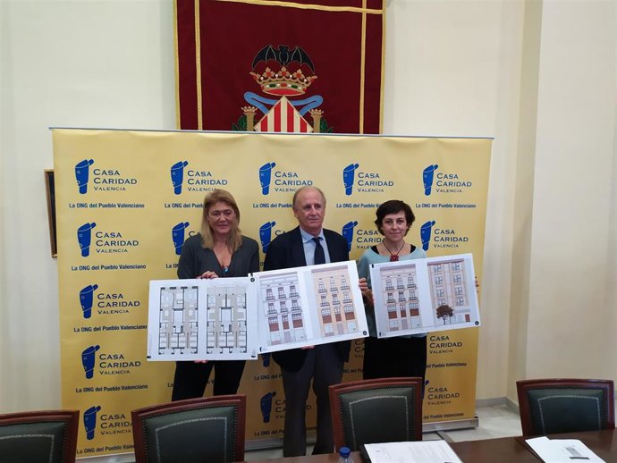 Presentación del proyecto Fénix Sanchis Bergón de Casa Caridad