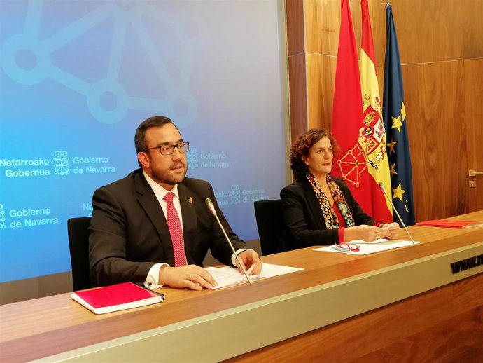 Javier Remírez e Itziar Gómez, en la rueda de prensa posterior a la sesión de Gobierno