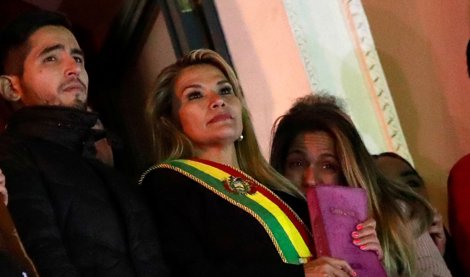 Internacional - EEUU respalda a Añez como presidenta de Bolivia y confía en que haya elecciones "cuanto antes" Internacional