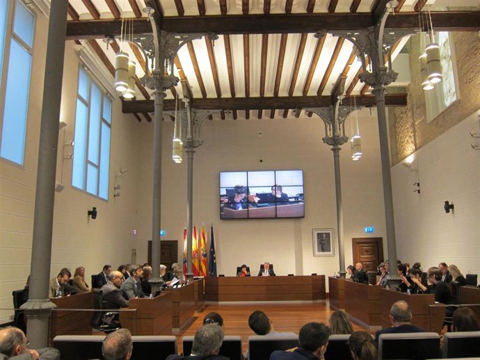 Pleno de la Diputación Provincial de Zaragoza.