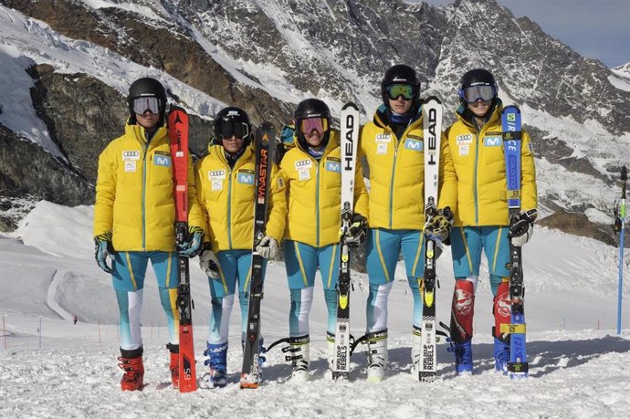 Grupo de Esquí Alpino de la Real Federación Española de Deportes de Invierno