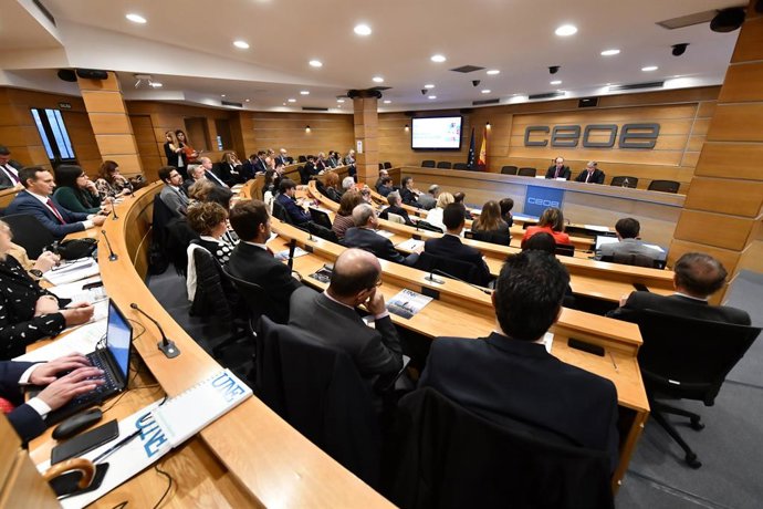 Economía.- Más de 4.000 normas UNE facilitan a las empresas la consecución de lo