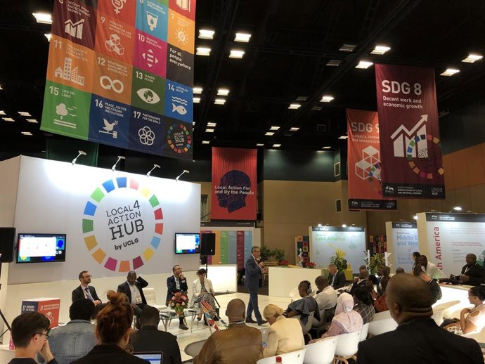 El presidente de la Diputación, Francisco Salado, expone el proyecto de La Noria como caso de éxito de innovación social en la Cumbre Mundial de Ciudades y Gobiernos locales