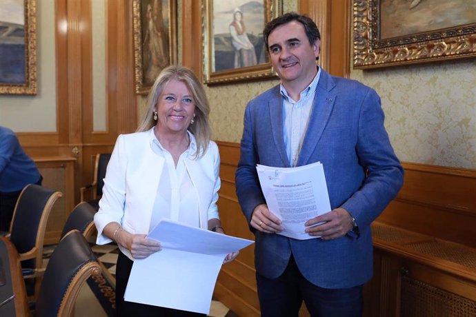 La alcaldesa de Marbella y el delegado de Hacienda presentan los presupuestos municipales para 2020