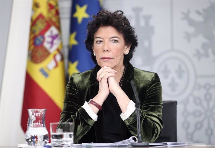 La ministra Portavoz, y de Educación y FP en funciones, Isabel Celaá