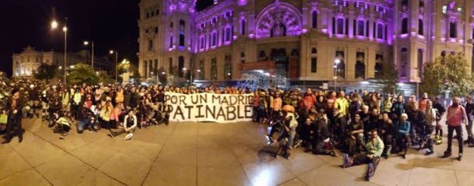 Manifestación de patinadores por Madrid
