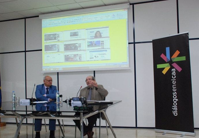 Manuel López, periodista y profesor de la UAB, en los Diálogos del CAA