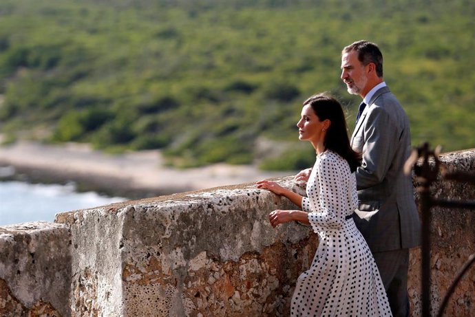 Spain's King Felipe VI and Queen Letizia visit the San Pedro de la Roca del Morro fortress in Santiago, Cuba