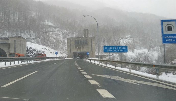 Temporal.- La autopista del Huerna (AP-66) sufrió la mayor acumulación de nieve 