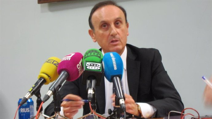 El fiscal jefe, Antonio Huélamo, en rueda de prensa