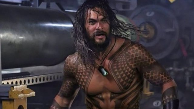 Aquaman, interpretado por Jason Momoa