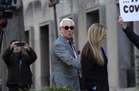 Un jurado declara a Roger Stone, estrecho aliado de Trump, culpable de obstrucción a la justicia y perjurio