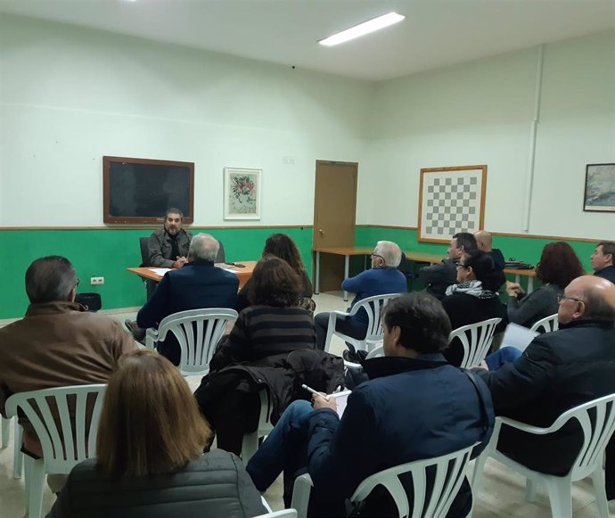 Asamblea vecinal en Pino Montano