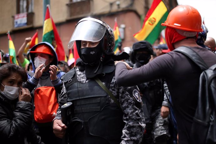 Policía durante las protestas contra Evo Morales en La Paz