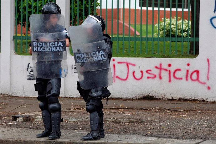 Policía en Nicaragua