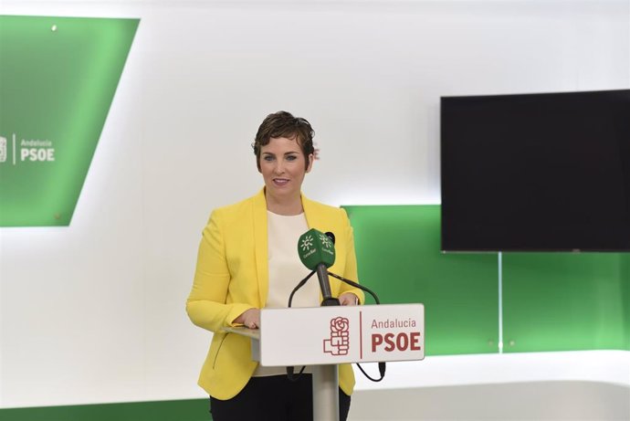 La secretaria de Igualdad y Equidad del PSOE de Andalucía, Elena Ruiz, este domingo