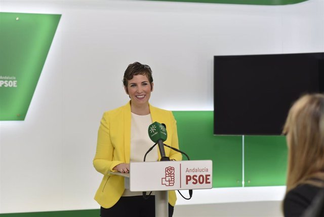 La secretaria de Igualdad y Equidad del PSOE de Andalucía, Elena Ruiz, este domingo