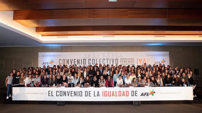 Jugadoras de la Primera Iberdrola se reúnen en Madrid para reclamar la firma del convenio colectivo