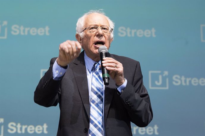 Bolivia.- Bernie Sanders tilda de "golpe de Estado" la situación en Bolivia y re